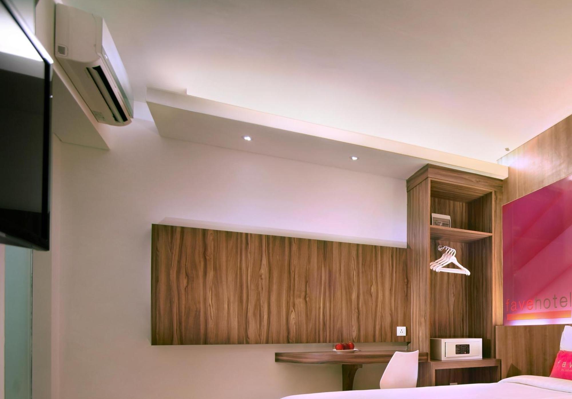 Favehotel Ltc Glodok Dżakarta Zewnętrze zdjęcie
