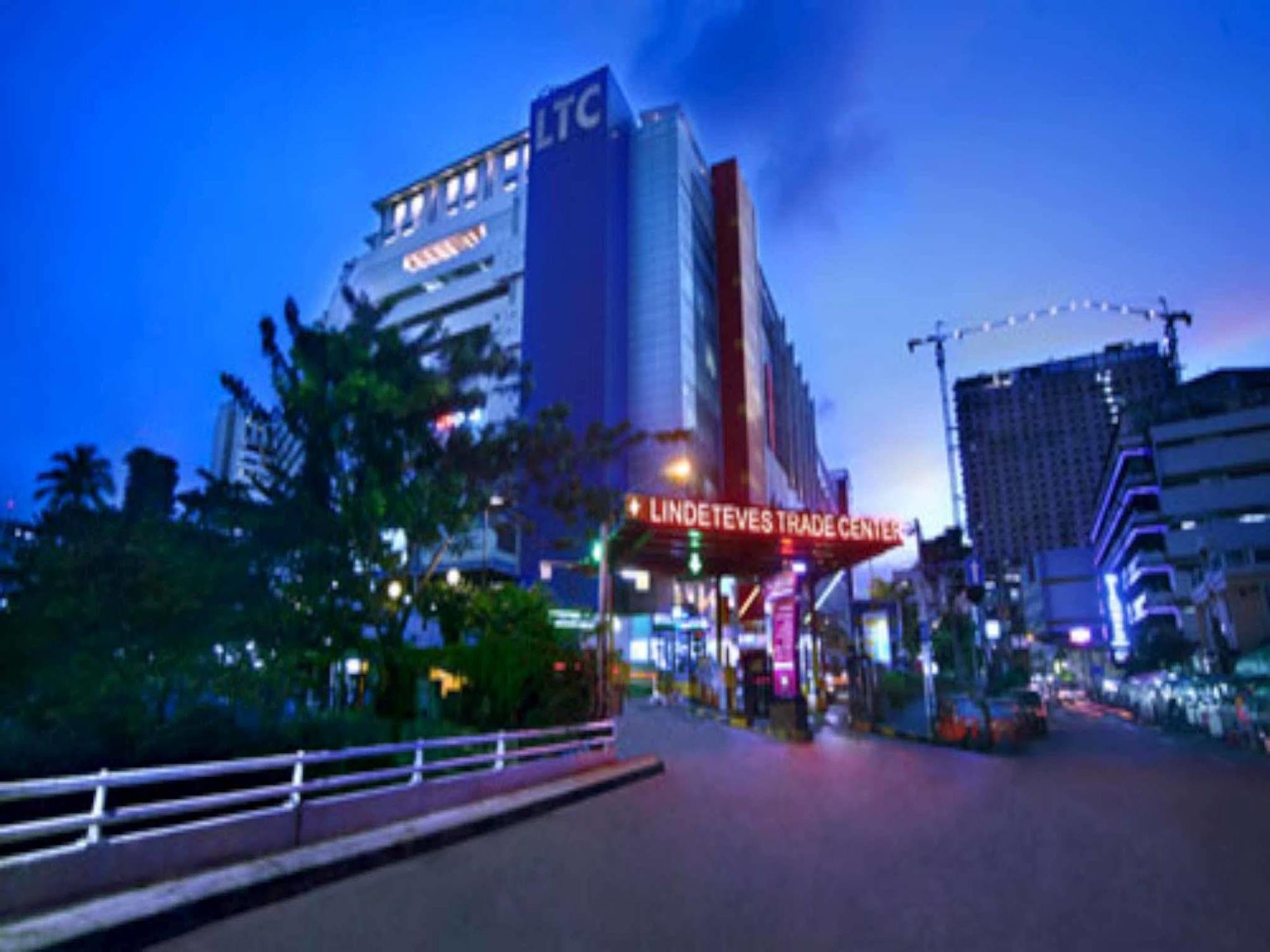 Favehotel Ltc Glodok Dżakarta Zewnętrze zdjęcie