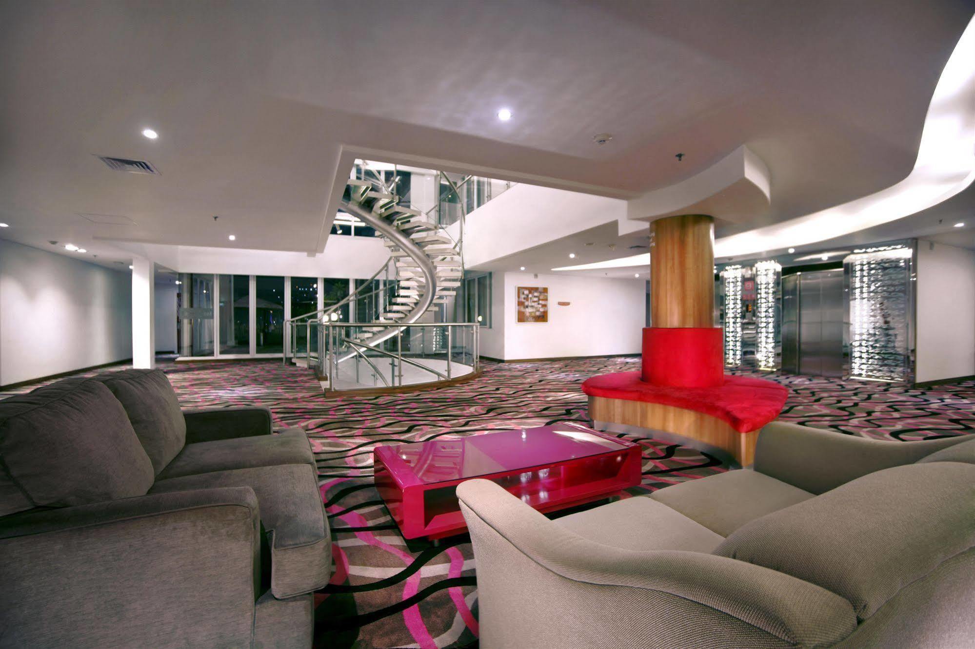 Favehotel Ltc Glodok Dżakarta Zewnętrze zdjęcie