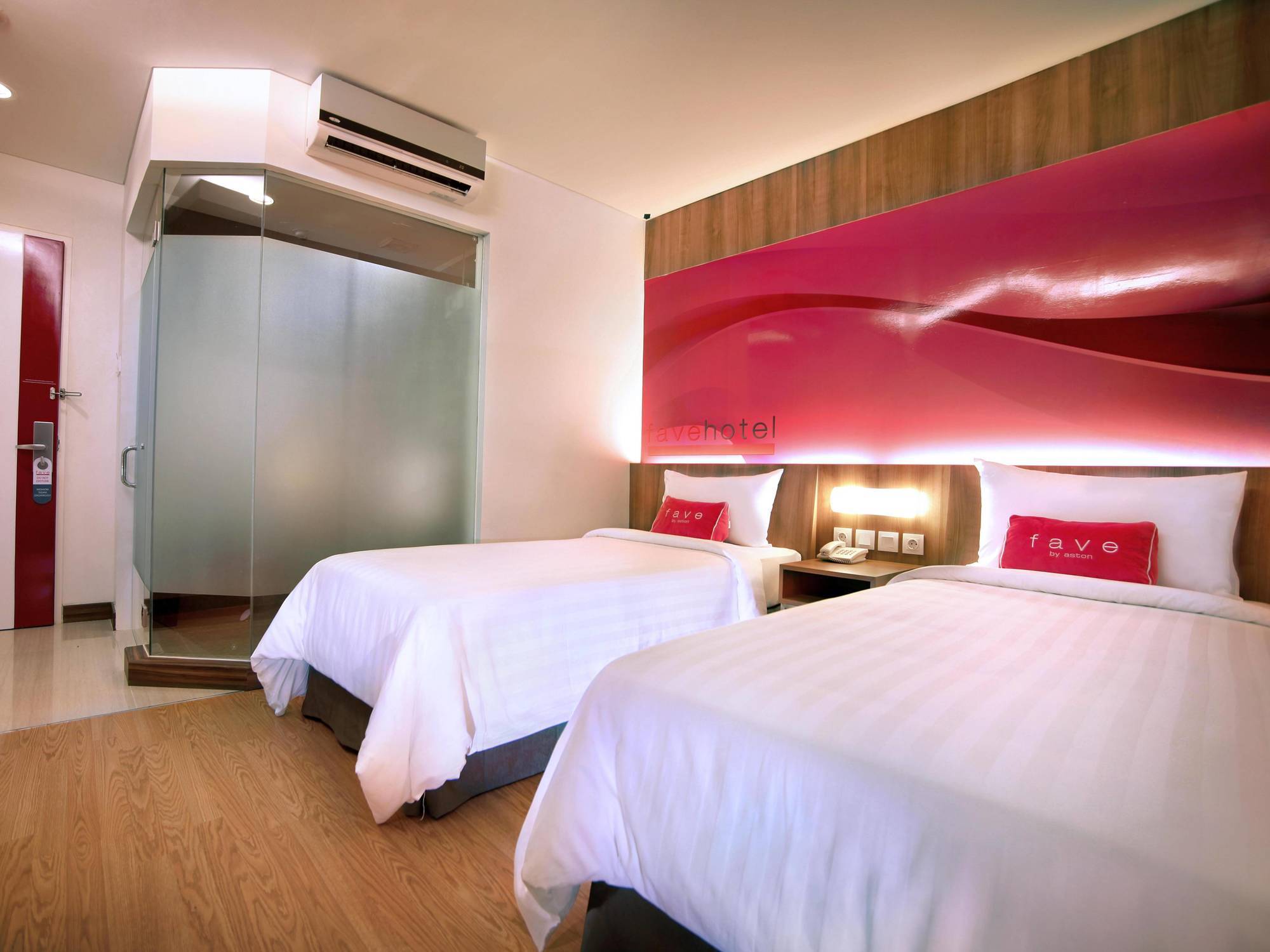 Favehotel Ltc Glodok Dżakarta Zewnętrze zdjęcie