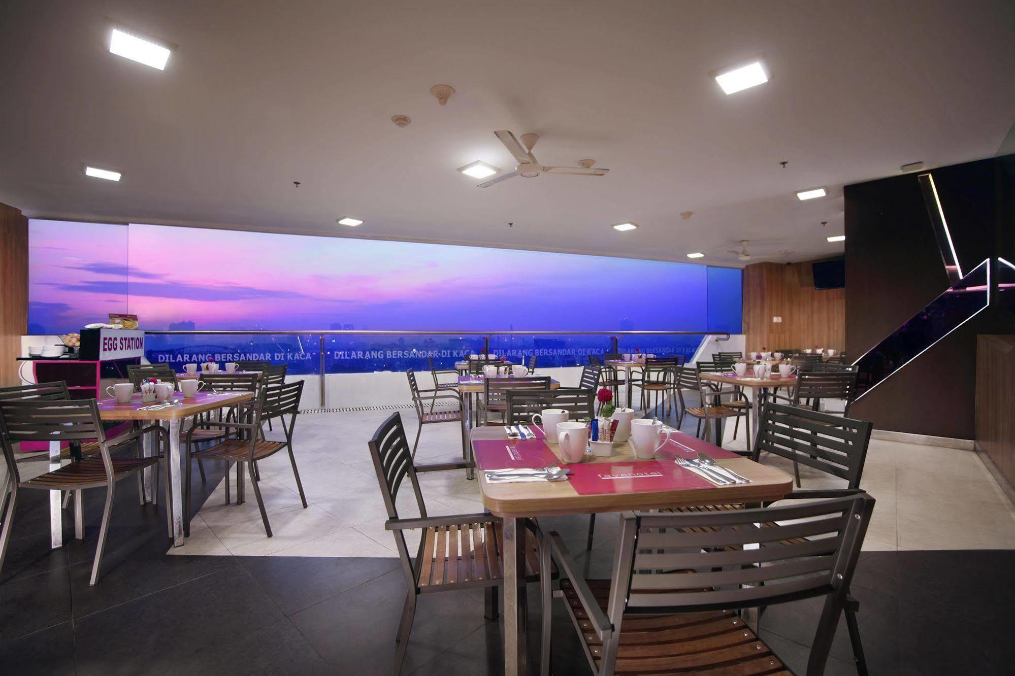 Favehotel Ltc Glodok Dżakarta Zewnętrze zdjęcie